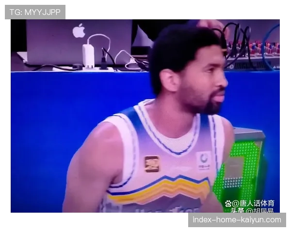 劳森19分18板8助准三双，新疆逆转广东展现全能身手